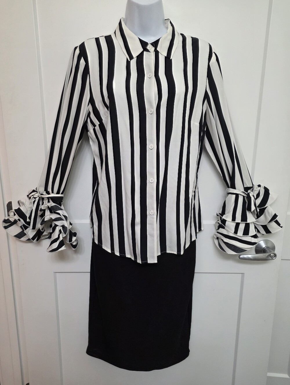 Rare Kaari Ruffle Cuff Blouse